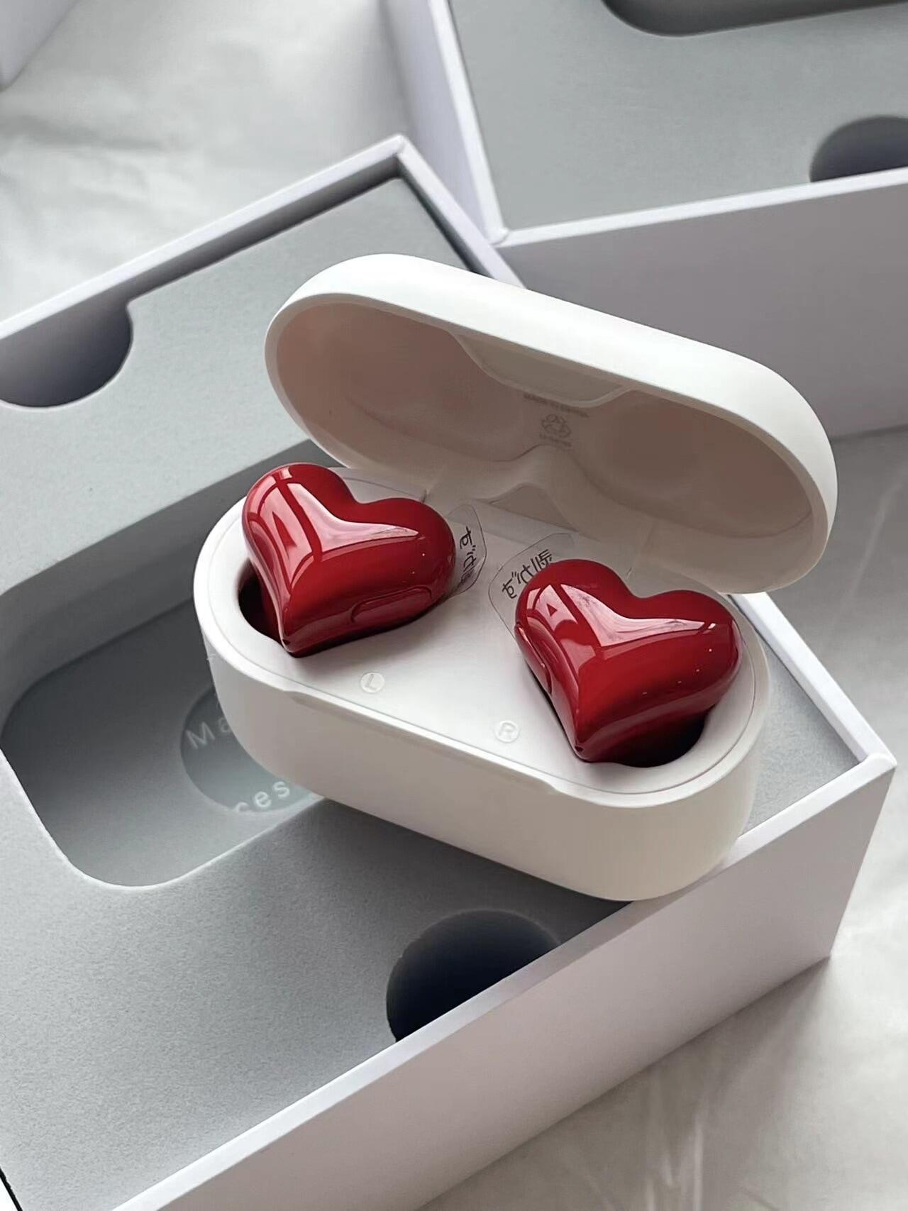 New Heart Shaped Bluetooth Wireless Headphones